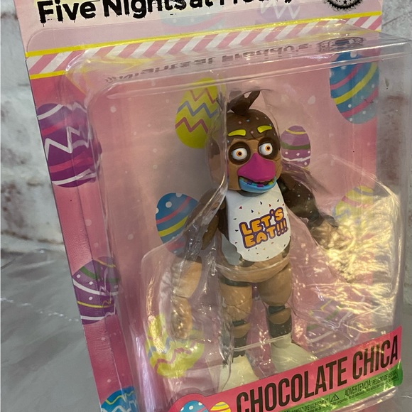 FNAF Chocolate Chica Collectible Figure - Picture 5 of 10
